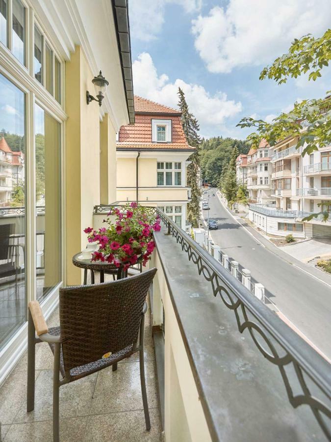 Apartment Villa Dionysus Karlovy Vary Exterior photo